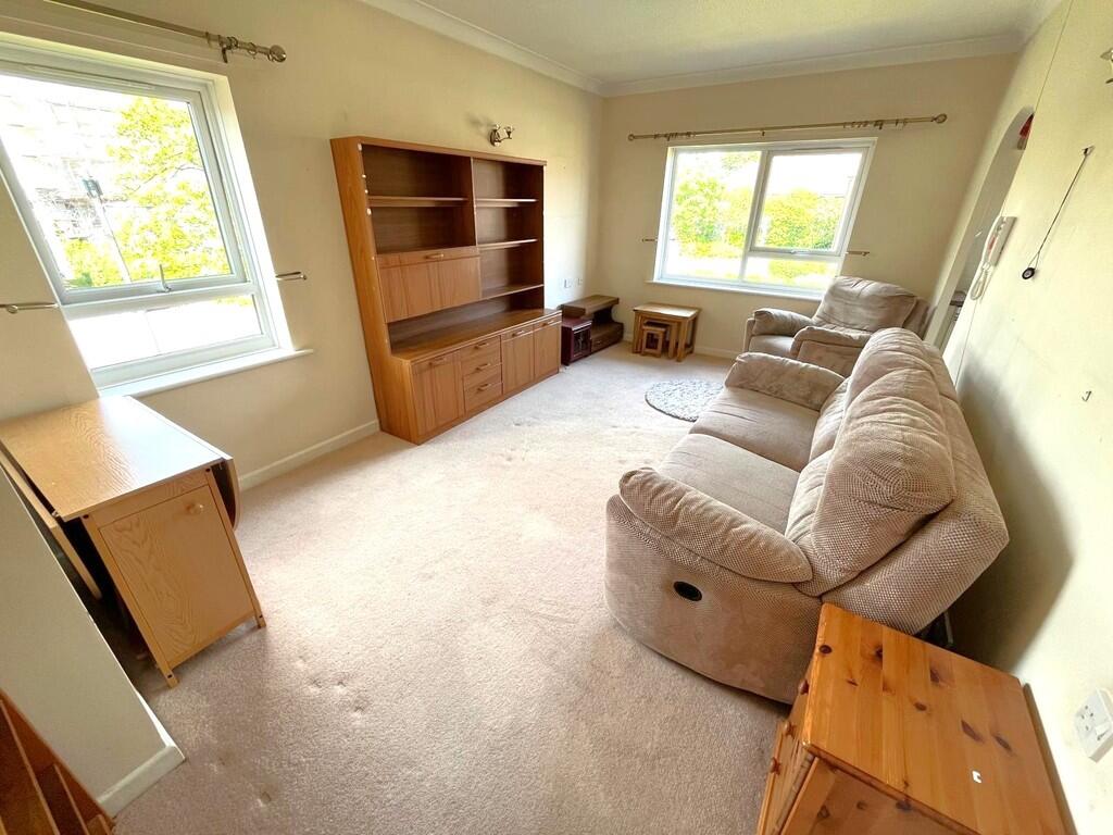 Apartment in Poole - View 2