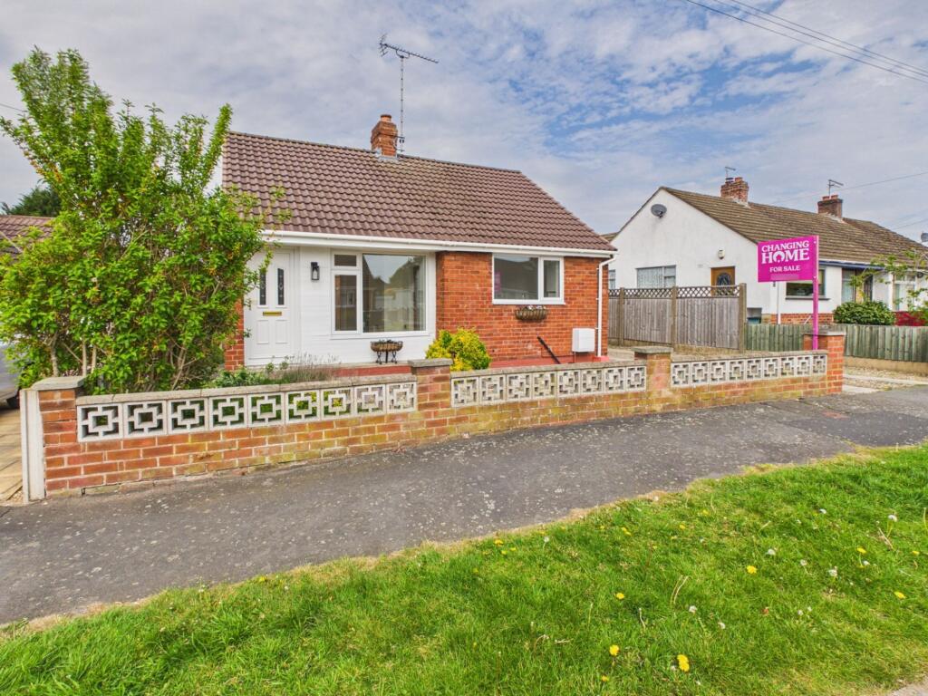 Main image of property: Oakmere Drive, Great Boughton, CH3