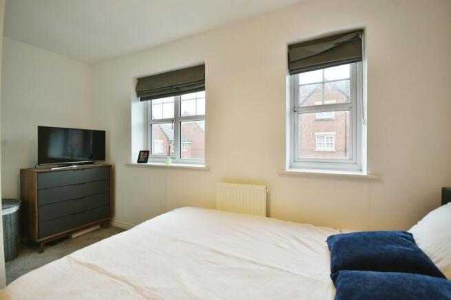 Littlemoss Close, Audenshaw, M34 5US photo 5
