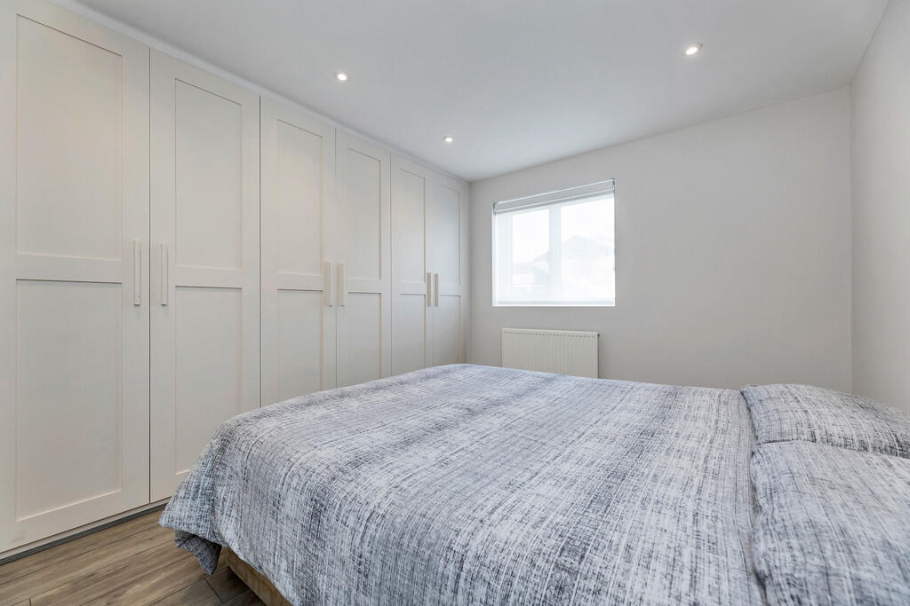 Trevone Place, Cambridge – další