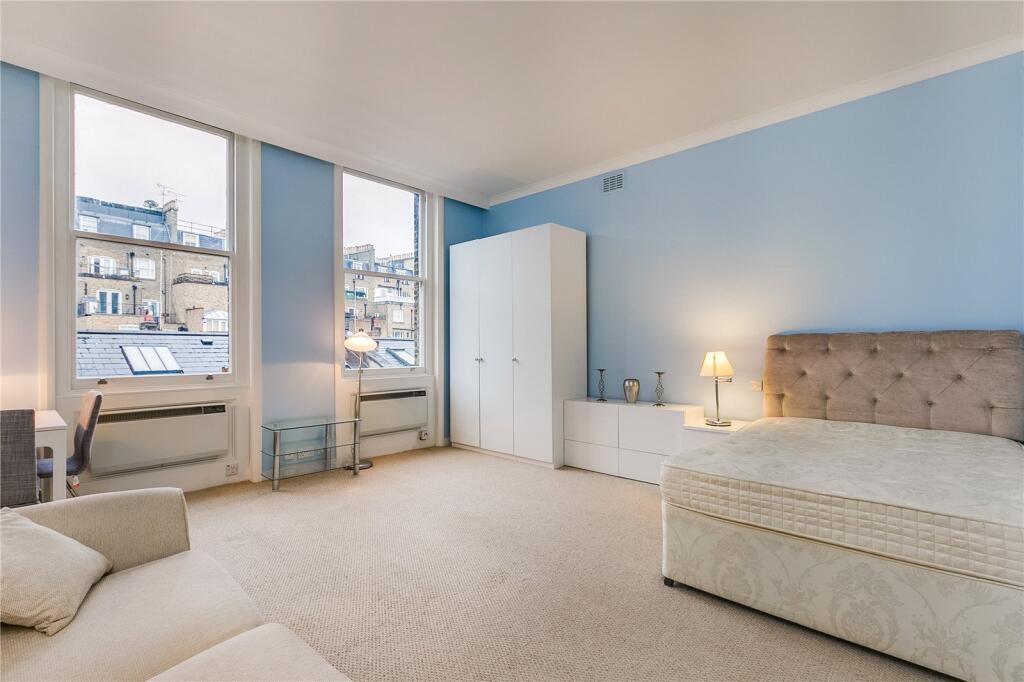 Apartment in London, Royal Borough of Kensington and Chelsea - View 2