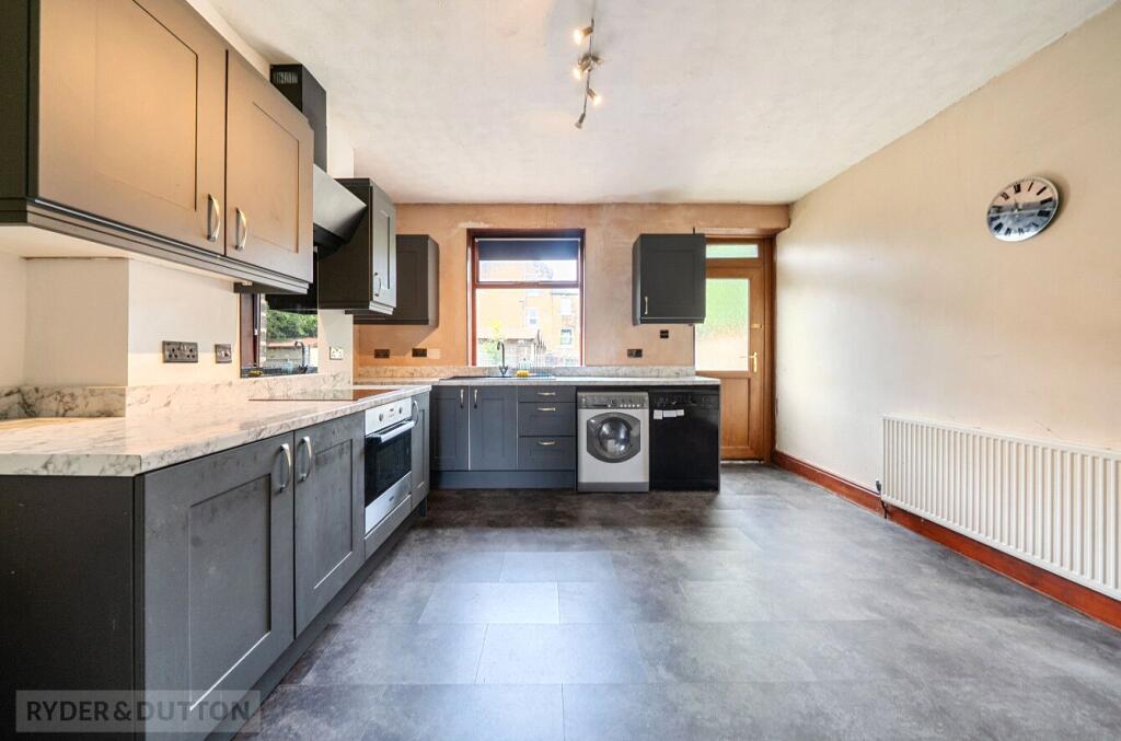Station Street, Meltham, Holmfirth, West Yorkshire, HD9 photo 2
