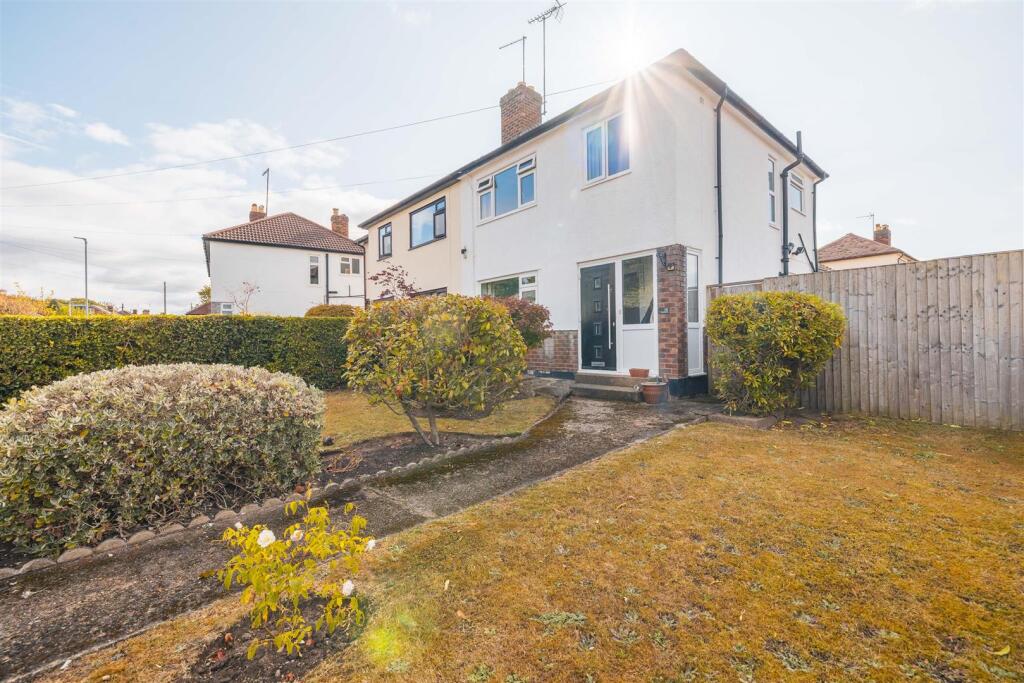 Main image of property: Bendee Road, Little Neston, Neston, Cheshire