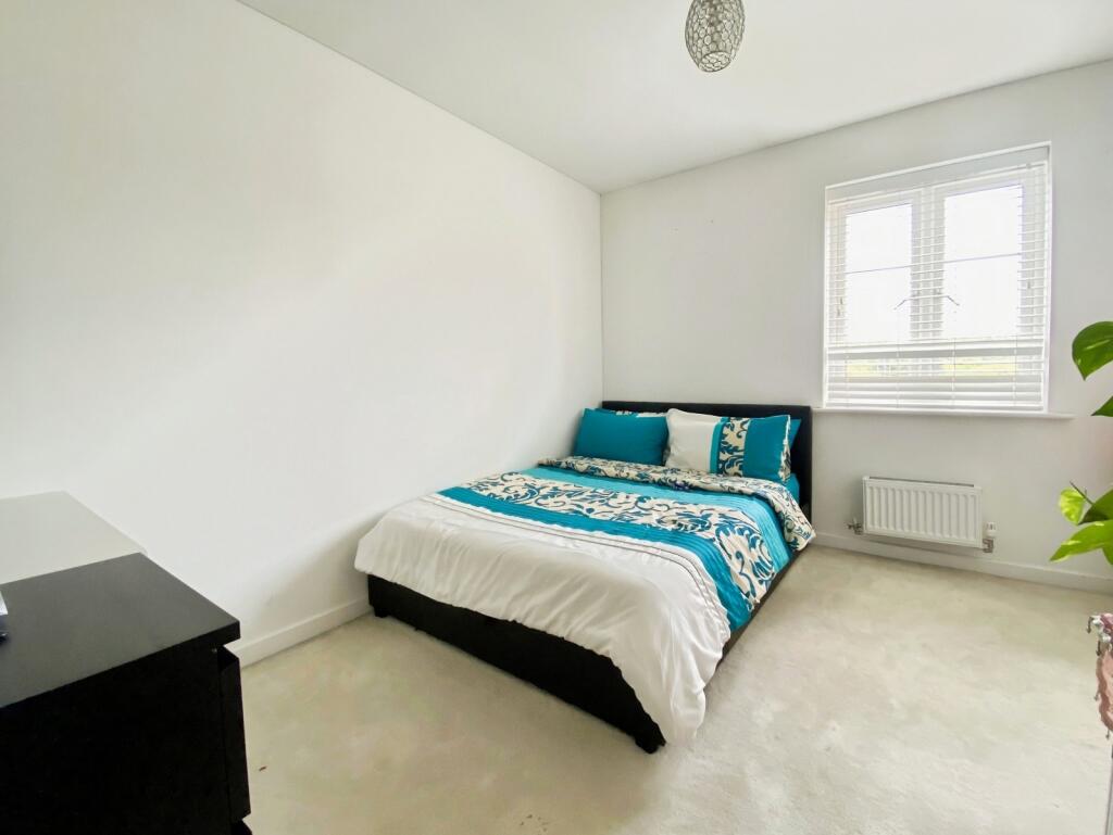 Apartment in Reading - More