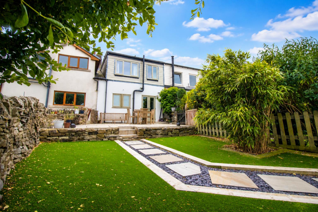 Main image of property: Whalley Terrace, Tockholes