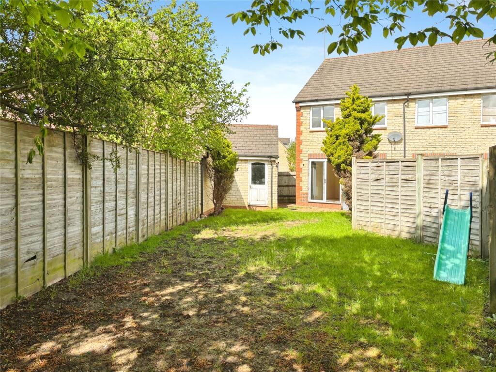 Grebe Road, Bicester photo 2