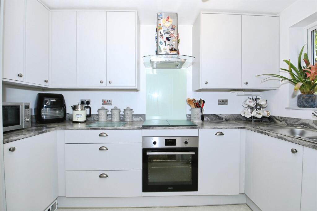 House in Peterborough, Hampton Hargate - View 2