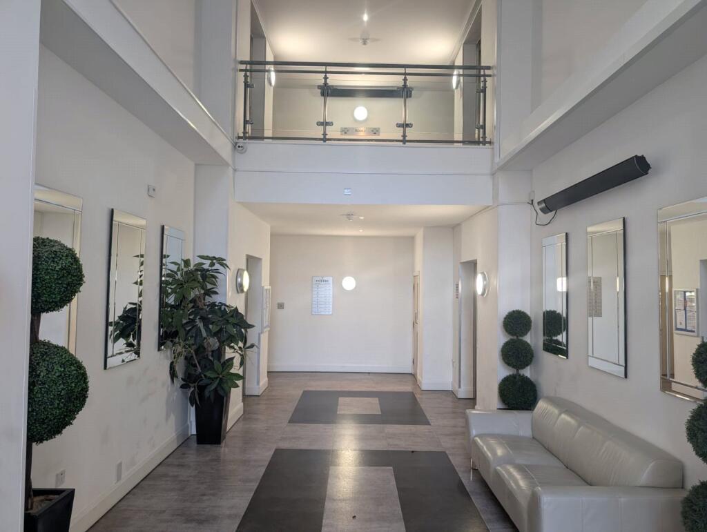 Apartment in Basingstoke and Deane, Basingstoke - View 2
