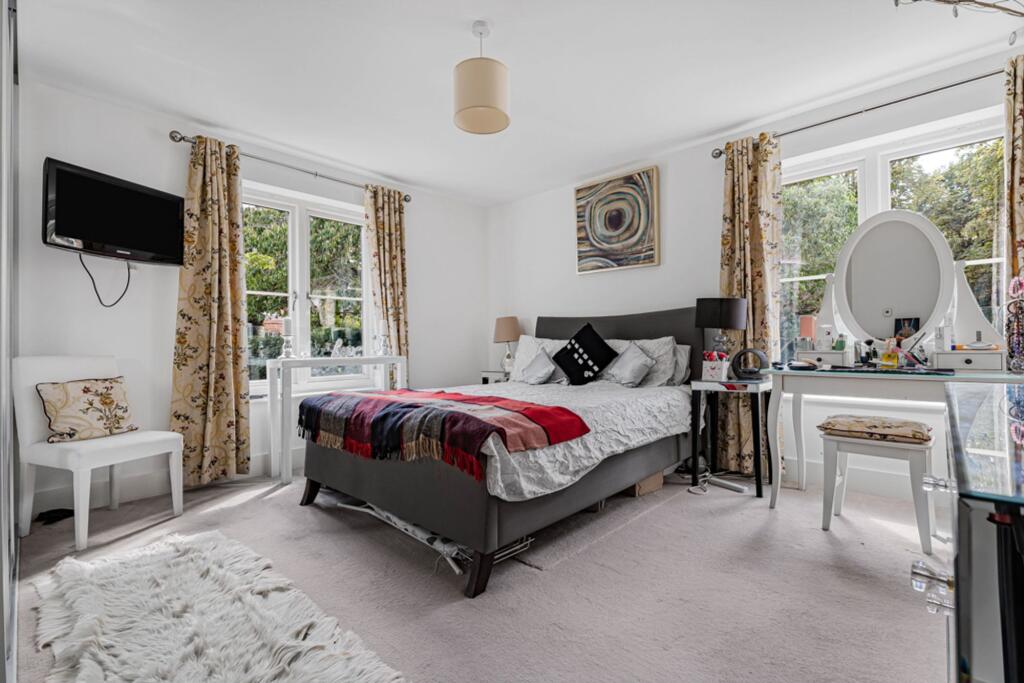 Apartment in Stevenage - More