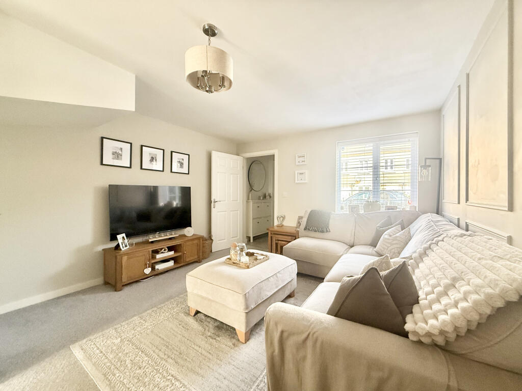 Montacute Road, Houndstone, Yeovil, Somerset – pohled 6