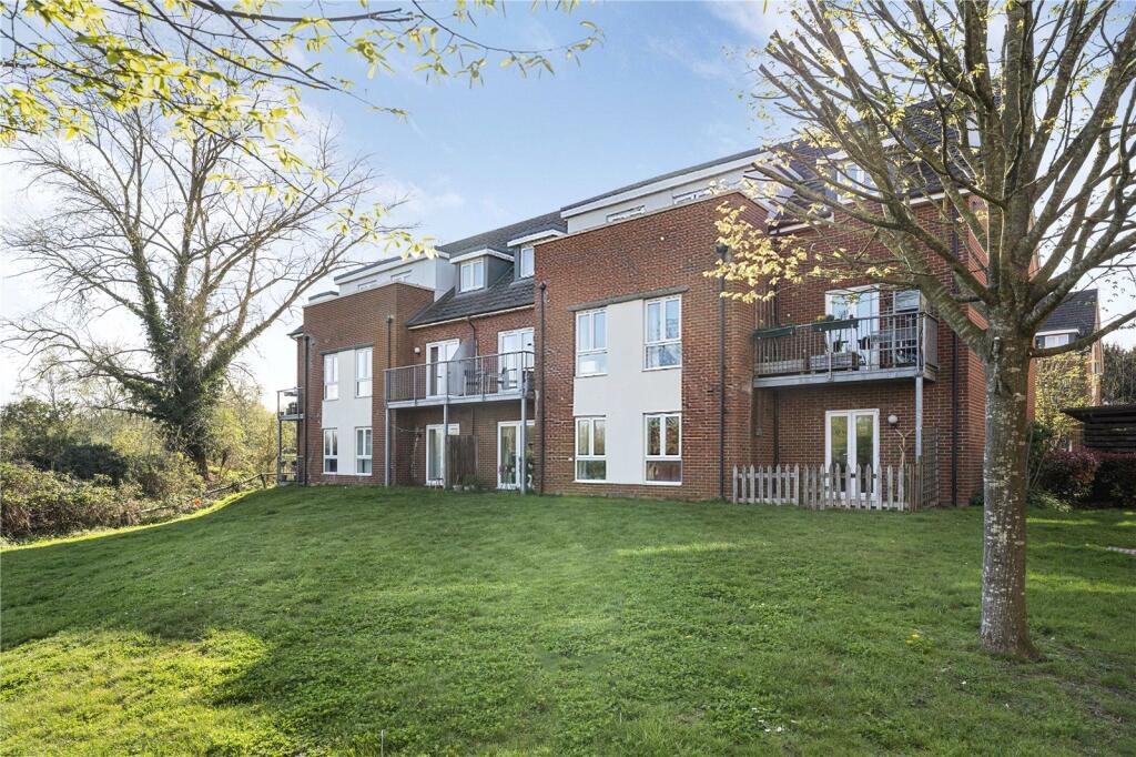 Main image of property: Egrove Close, Oxford, Oxfordshire, OX1