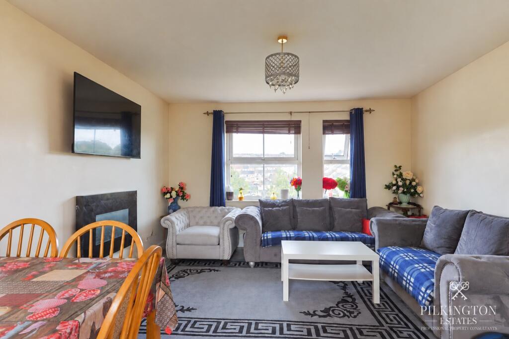 Apartment in Plymouth, St. Judes - View 3
