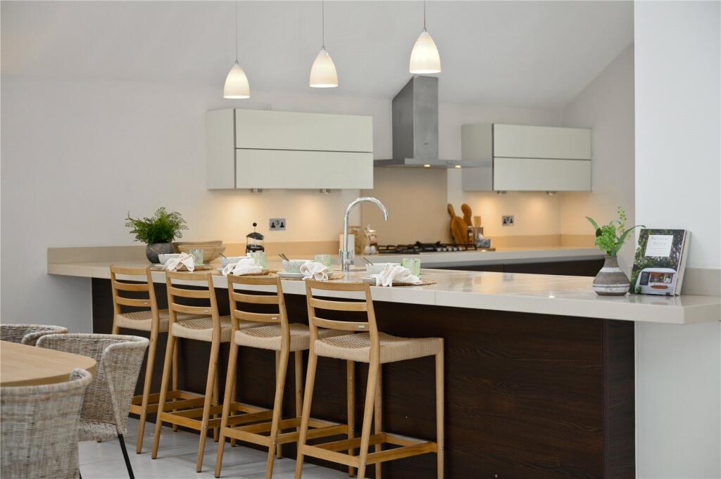 West End Lane, Esher, Surrey, KT10 – pohled 6