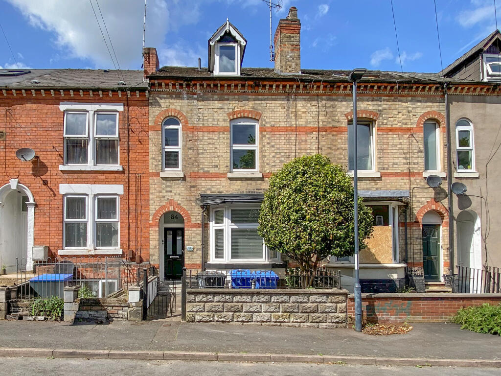 5-bed terraced on Warner Street, Derby, £275,000