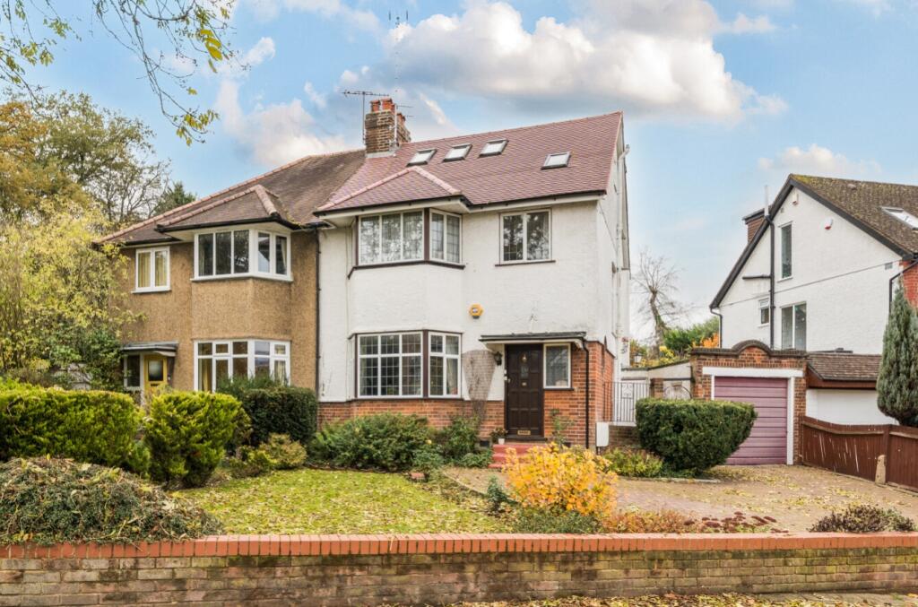 Main image of property: Leicester Road, Barnet, Hertfordshire, EN5