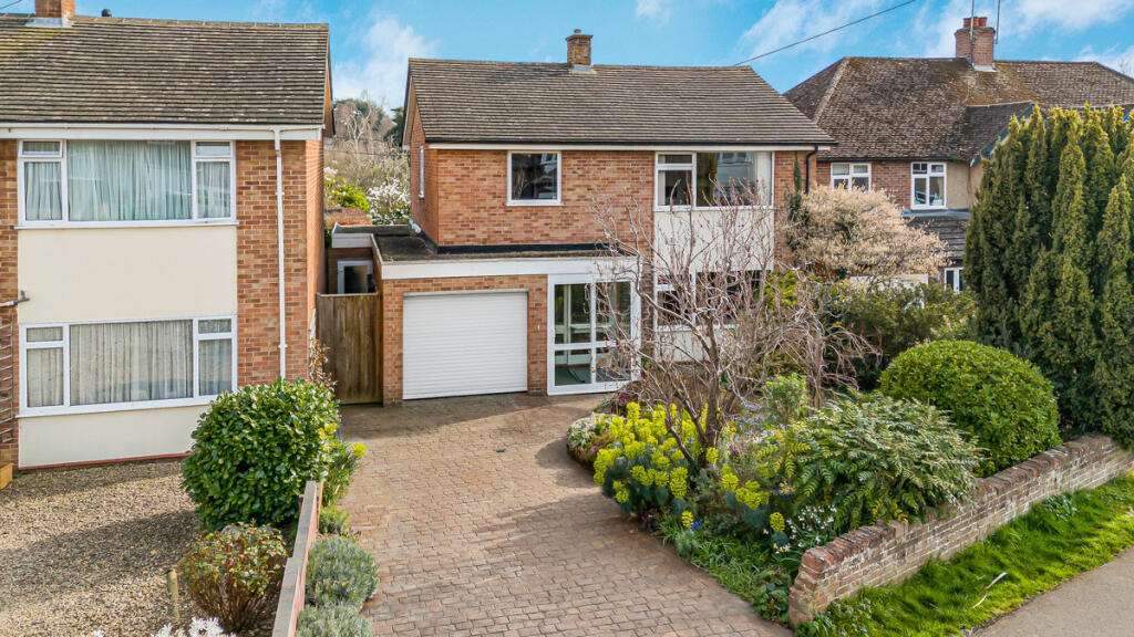 Main image of property: South Avenue, Abingdon, OX14