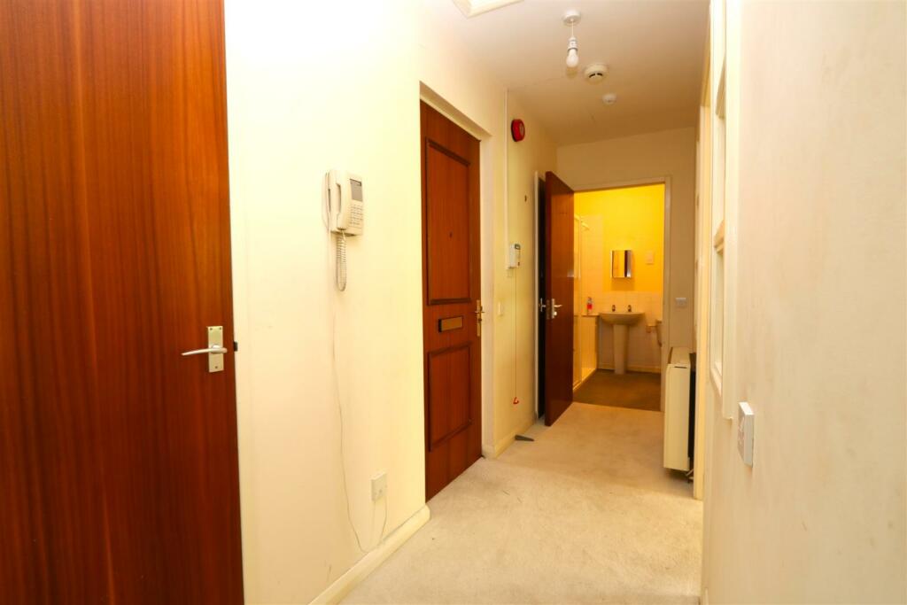 Brassmill Lane, Bath photo 3