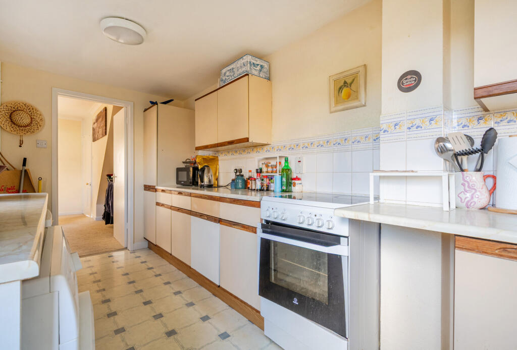House in Bath, Oldfield Park - More