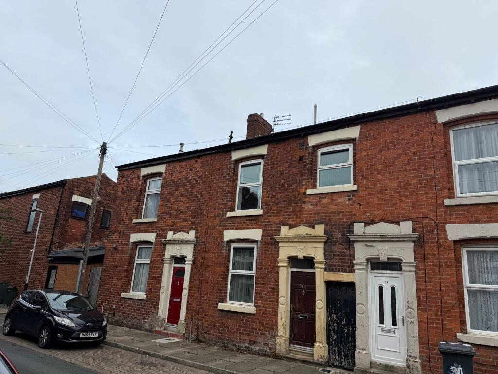 2-bed terraced on 32 Otway Street, Preston, Lancashire PR1 7XB, £45,000