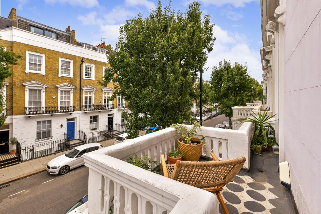 Apartment in London, Tachbrook Estate, Pimlico - More