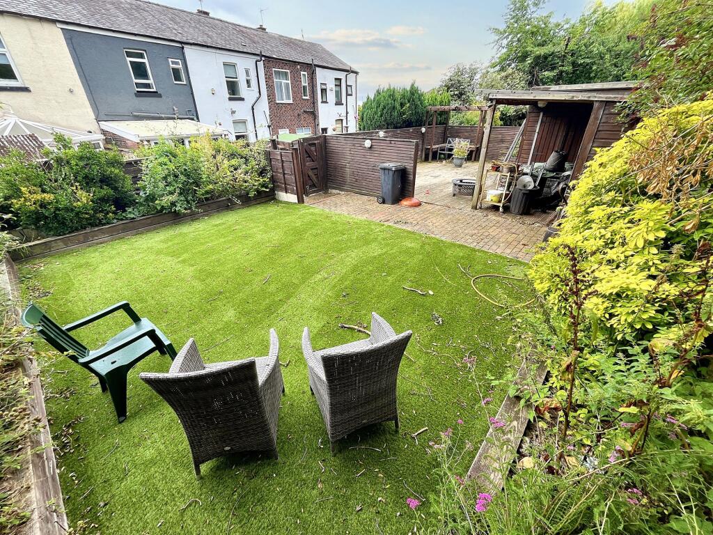 Parr Lane, Bury, BL9 photo 2