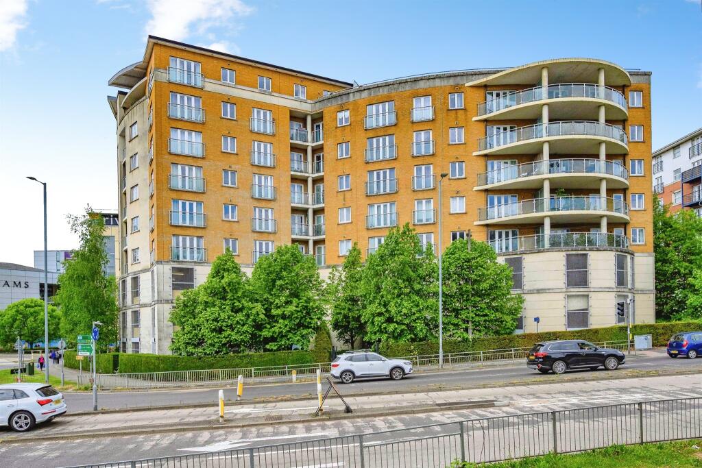 Main image of property: Selden Hill, HEMEL HEMPSTEAD