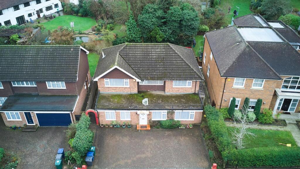 Main image of property: Oaklands Road, London