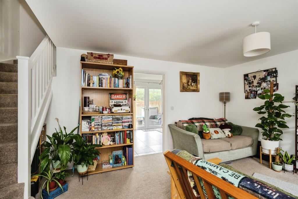 House in Ammanford, Llandybie - View 4