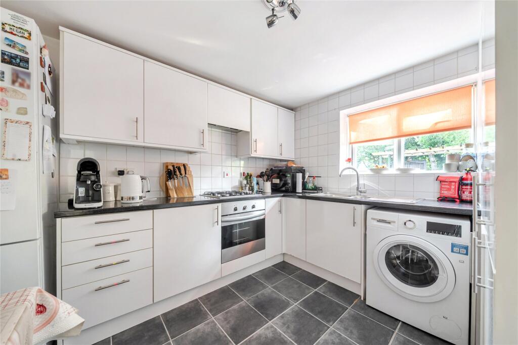 Apartment in London - View 4