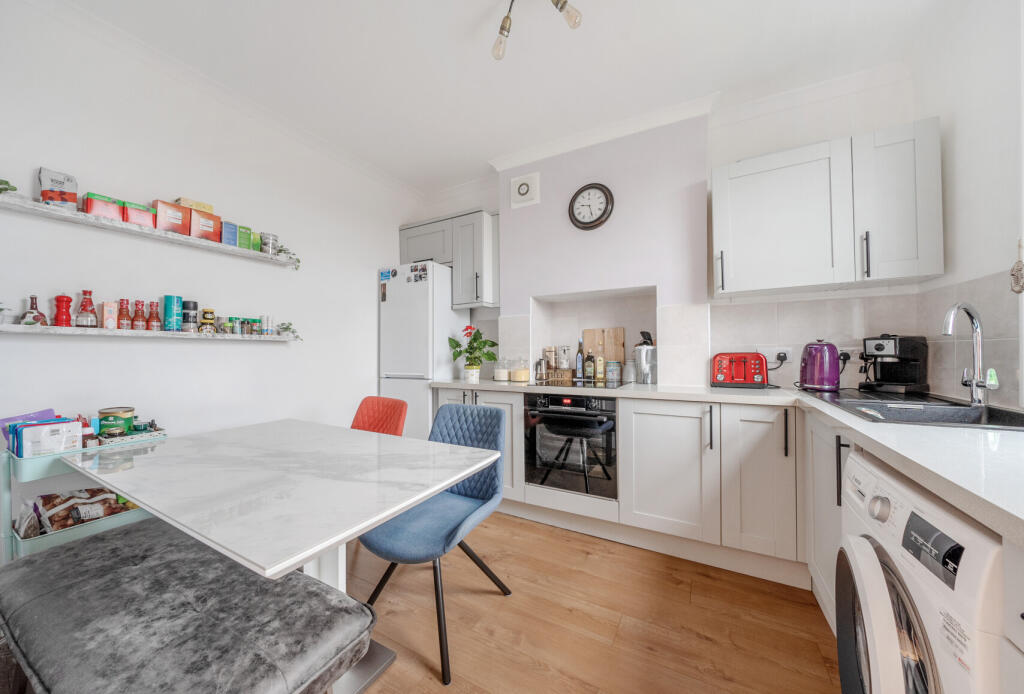 Main image of property: Holmewood Road, Tunbridge Wells, Kent, TN4