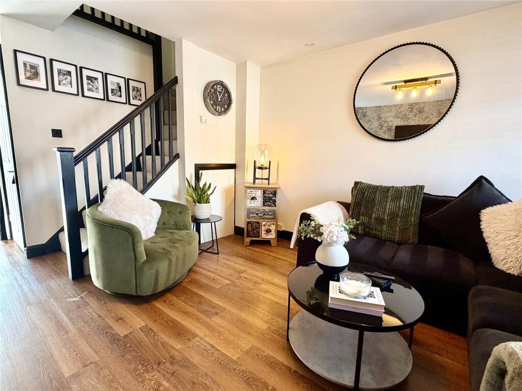 House in Rochdale, Bottom o' th' Brow - View 5