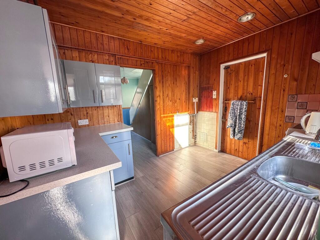 Markway, Sunbury-On-Thames, Surrey, TW16 – pohled 6