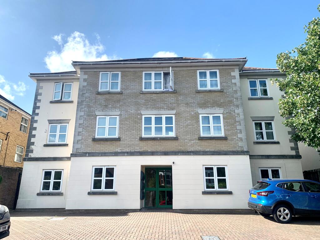 Main image of property: PORTSWOOD, SO17