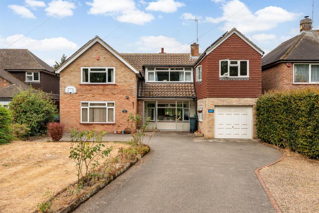 Main image of property: Hoe Lane, Ware