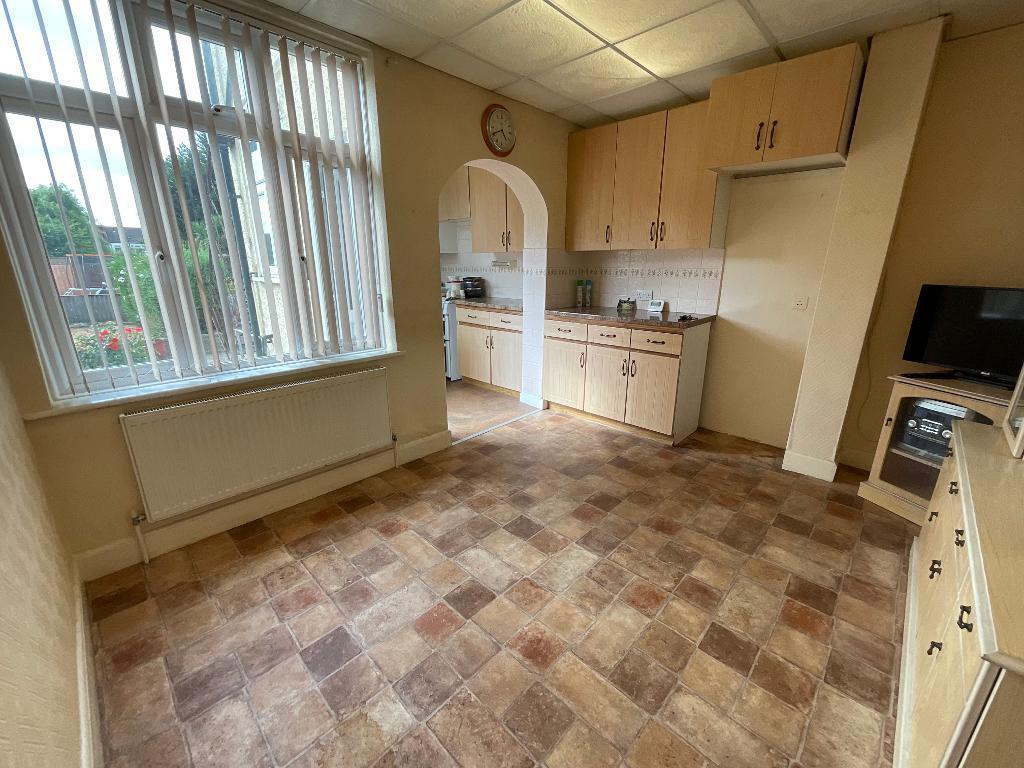 Main image of property: Suttons Avenue, Hornchurch, Essex, RM12 4LY
