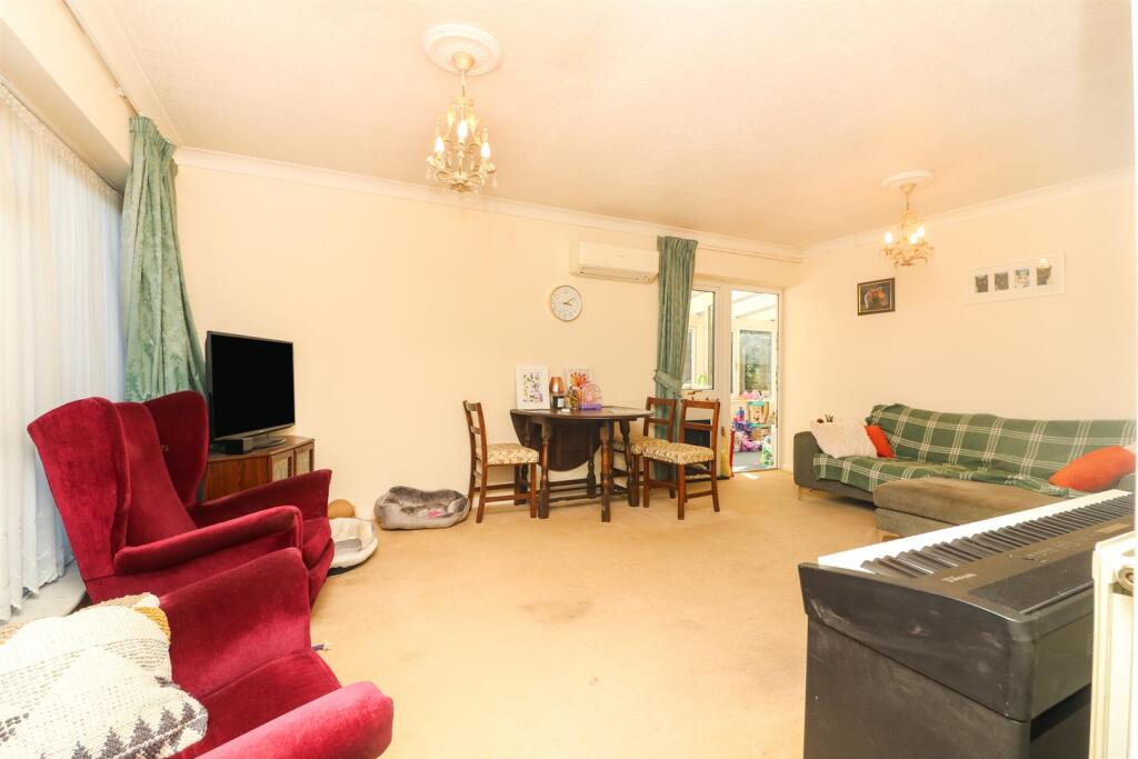 House in Maldon, Althorne - View 4