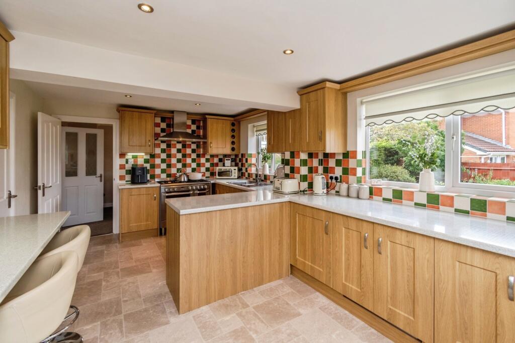 House in South Staffordshire, Essington - More