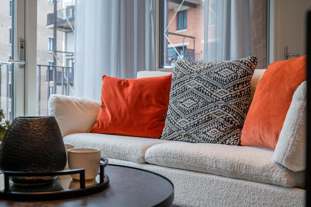 Apartment in London - More