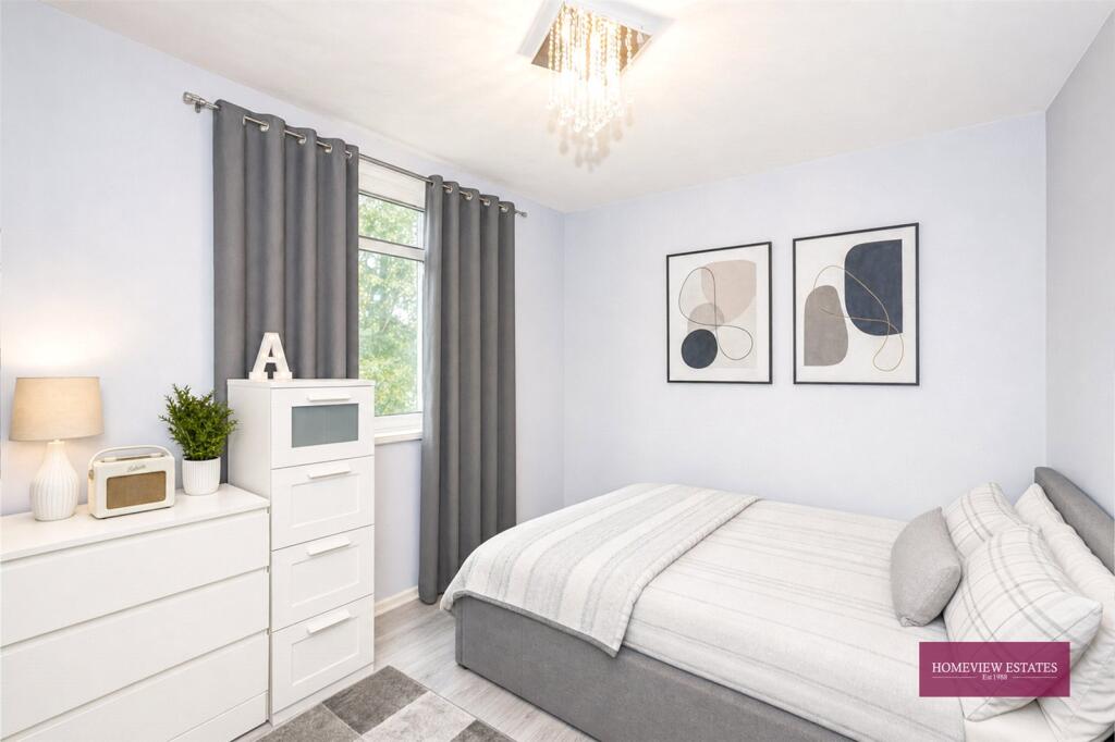 Apartment in London - View 3
