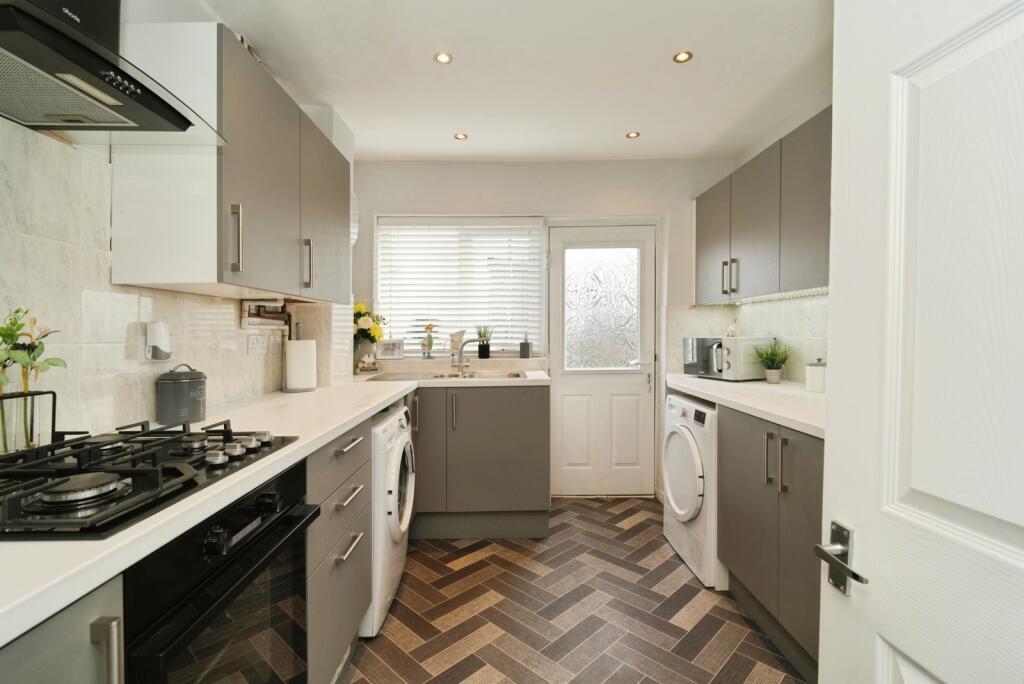 Blackhorse Avenue, Blackrod, Bolton, Greater Manchester, BL6 photo 4