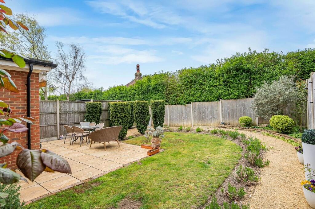 Beacon Close, Rottingdean, BN2 photo 4