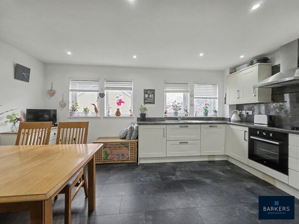 Leyland Road, Birstall - View 4