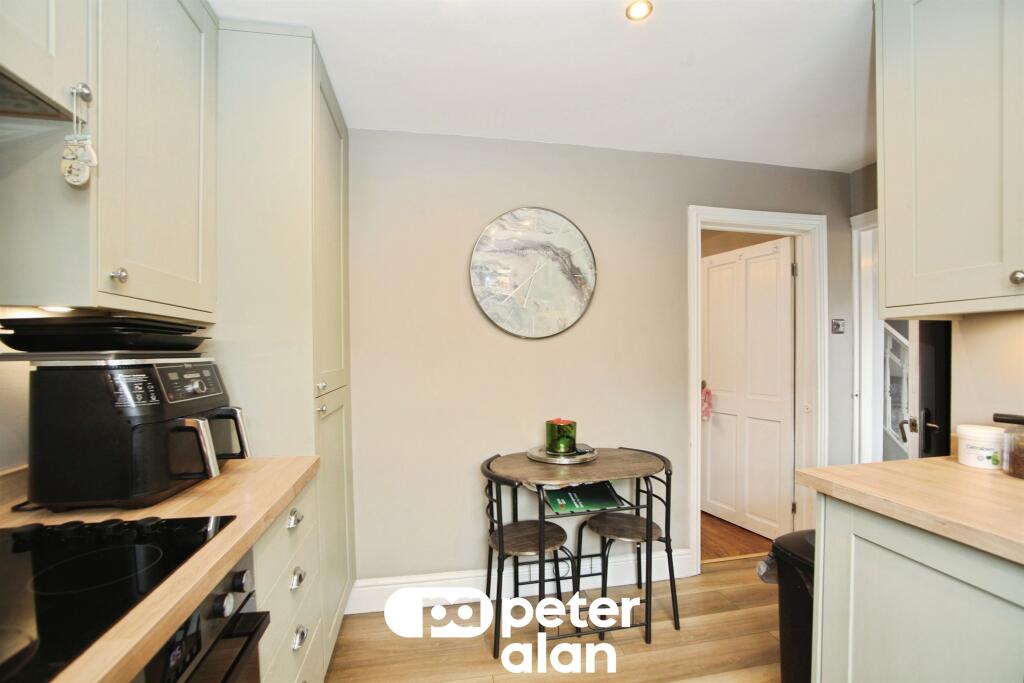 House in Pontllanfraith, Caerphilly - View 5