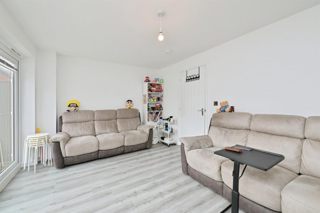 House in Northampton, Kingsthorpe - View 5