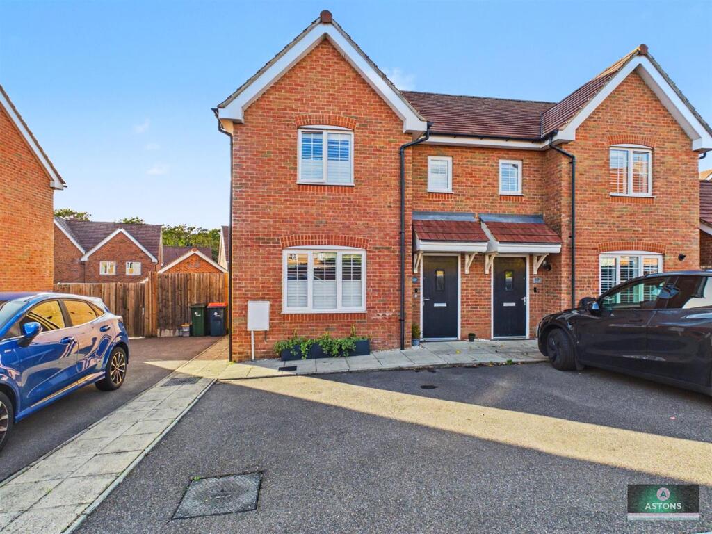 3-bed semi-detached on Jade Way, Forge Wood, £450,000