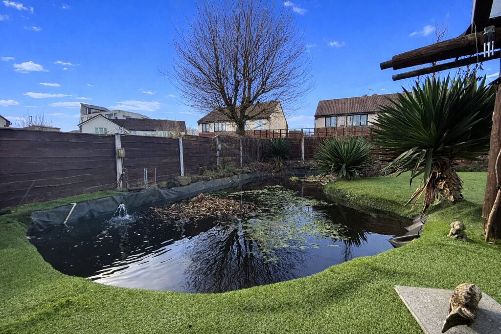 Hartwell Close, Beswick, Manchester, M11 photo 3