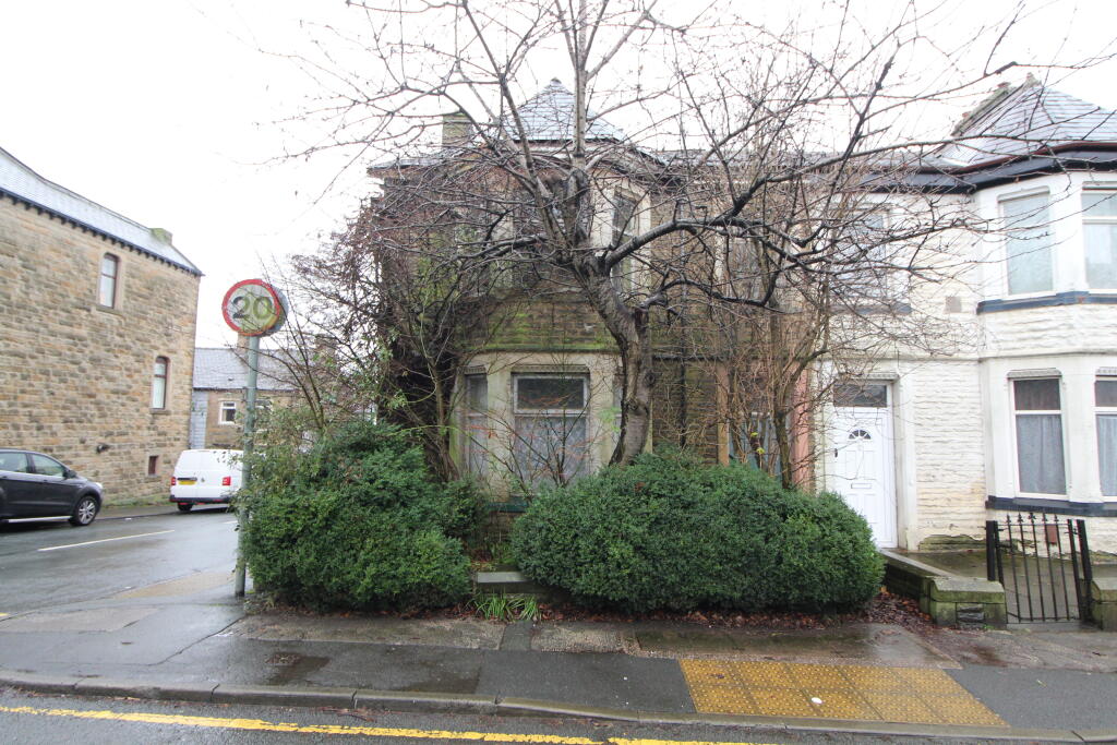 Main image of property: 342 Padiham Road, Burnley, Lancashire BB12 6SY