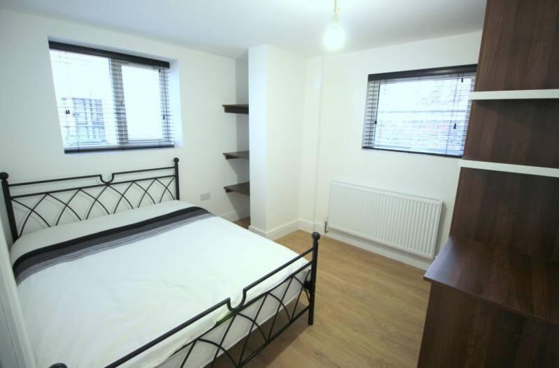House in Milton Keynes, Bedford - View 4