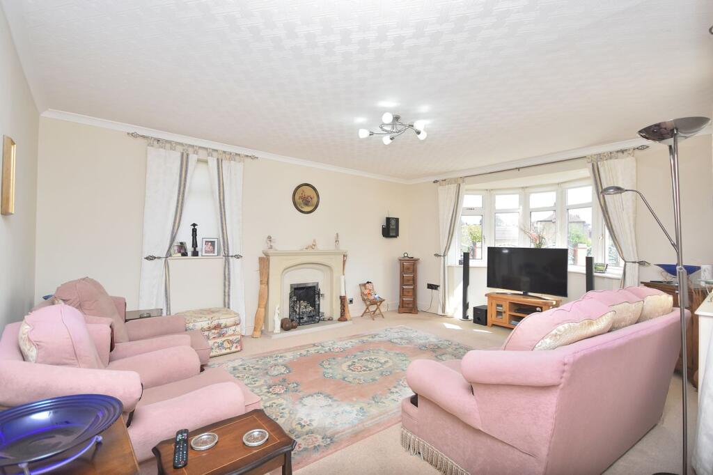House in Northampton, West Northamptonshire - View 5