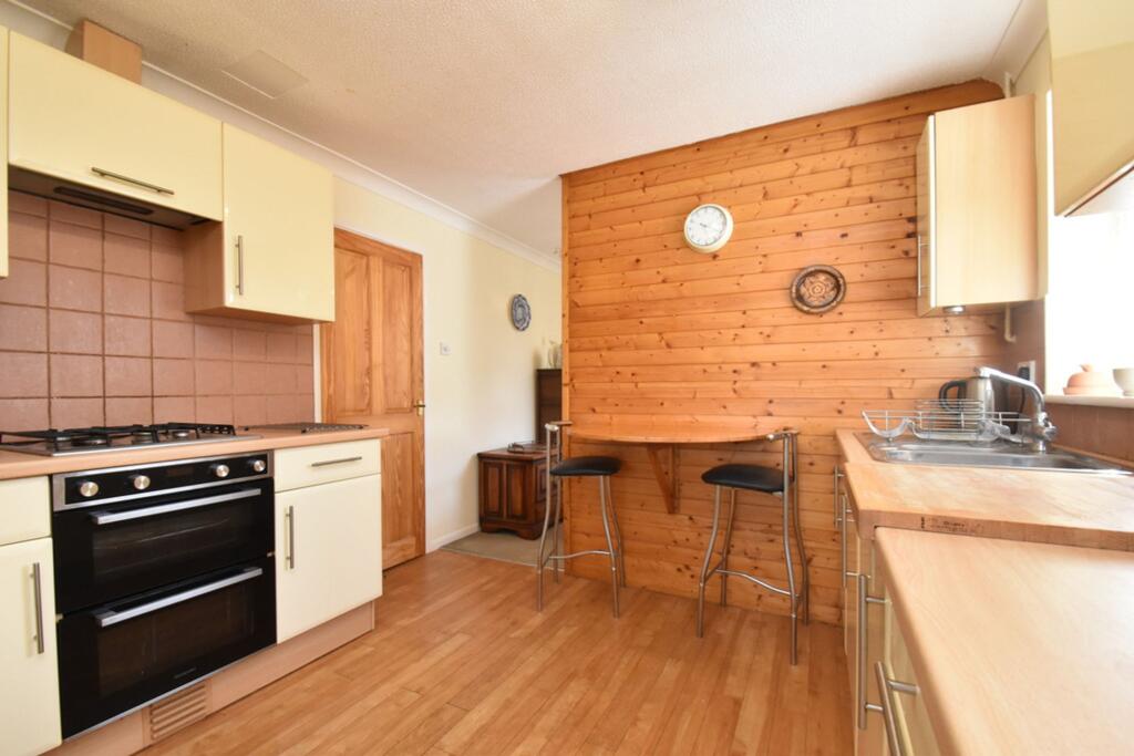 Meadow Lane, Earith, PE28 photo 3